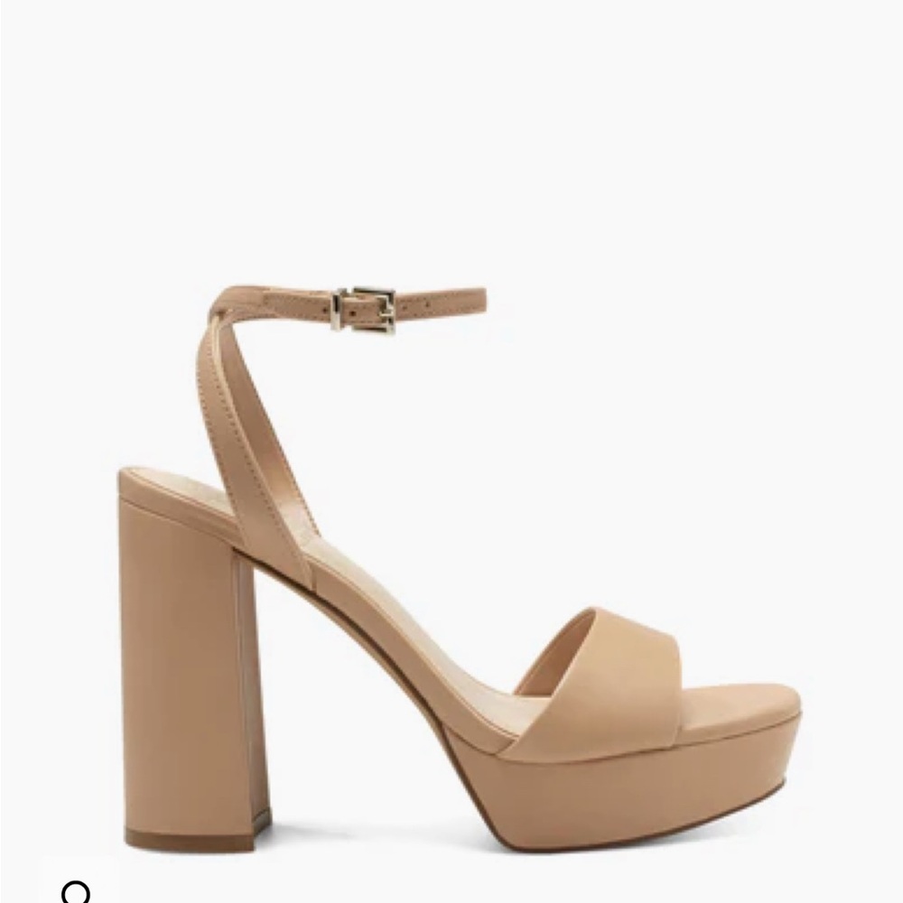 Vince Camuto Tan Heeled Sandals